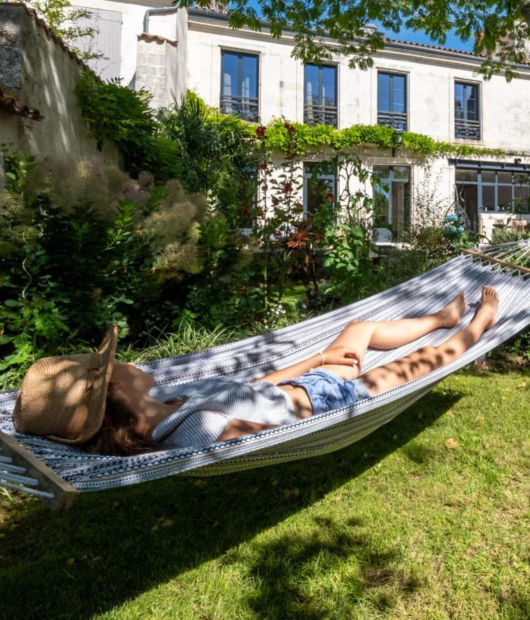 לה רושל Escale Rochelaise B&B, Spa Bain Nordique Et Sauna Tonneau מראה חיצוני תמונה
