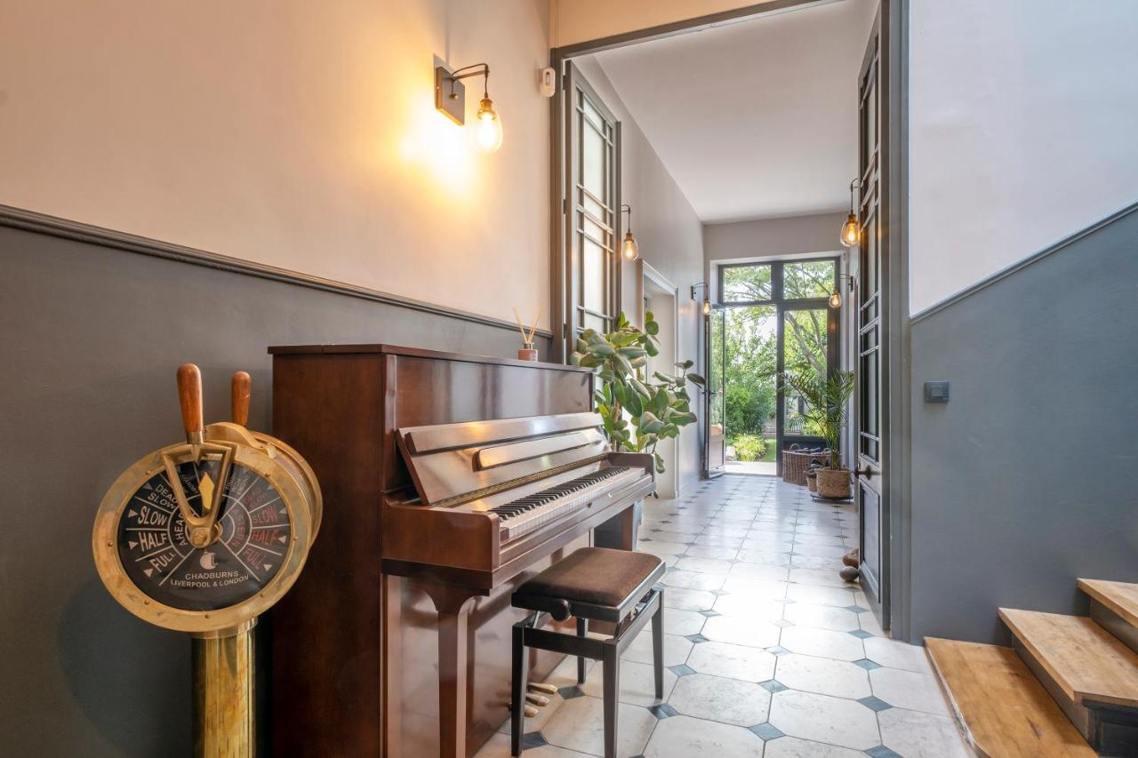 לה רושל Escale Rochelaise B&B, Spa Bain Nordique Et Sauna Tonneau מראה חיצוני תמונה