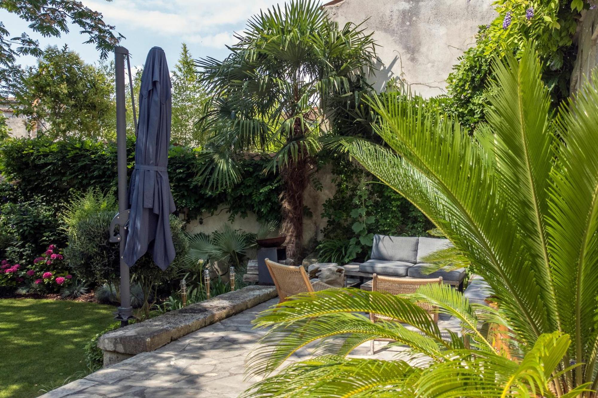 לה רושל Escale Rochelaise B&B, Spa Bain Nordique Et Sauna Tonneau מראה חיצוני תמונה