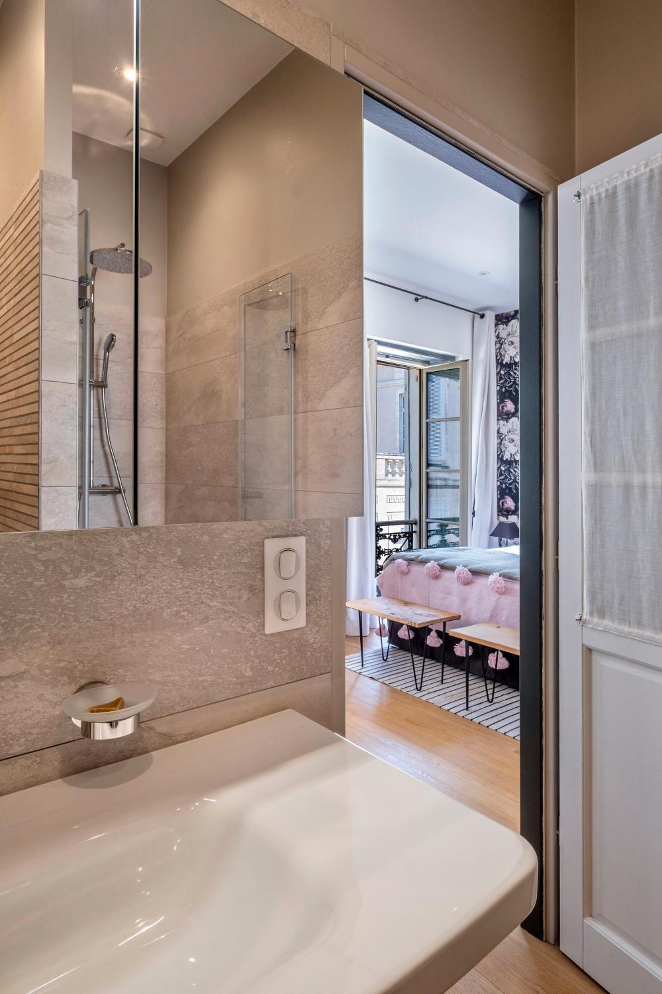 לה רושל Escale Rochelaise B&B, Spa Bain Nordique Et Sauna Tonneau מראה חיצוני תמונה